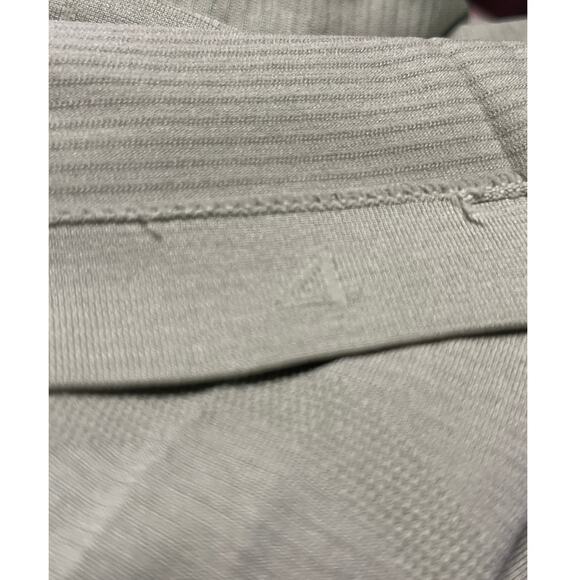 lululemon Swiftly Tech Short-Sleeve Shirt 2.0 Hip Length Fog green Size 4 - Picture 6 of 7